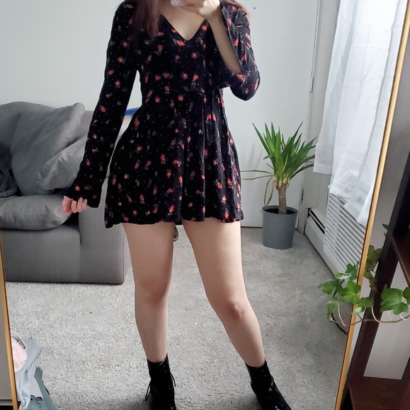 Free People Poppy Bell Sleeve Mini Dress - Picture 4 of 7